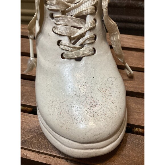 Vintage 3.5" Porcelain Baby Shoe With Laces Planter Nursery Decor Baby Shower - Picture 7 of 11